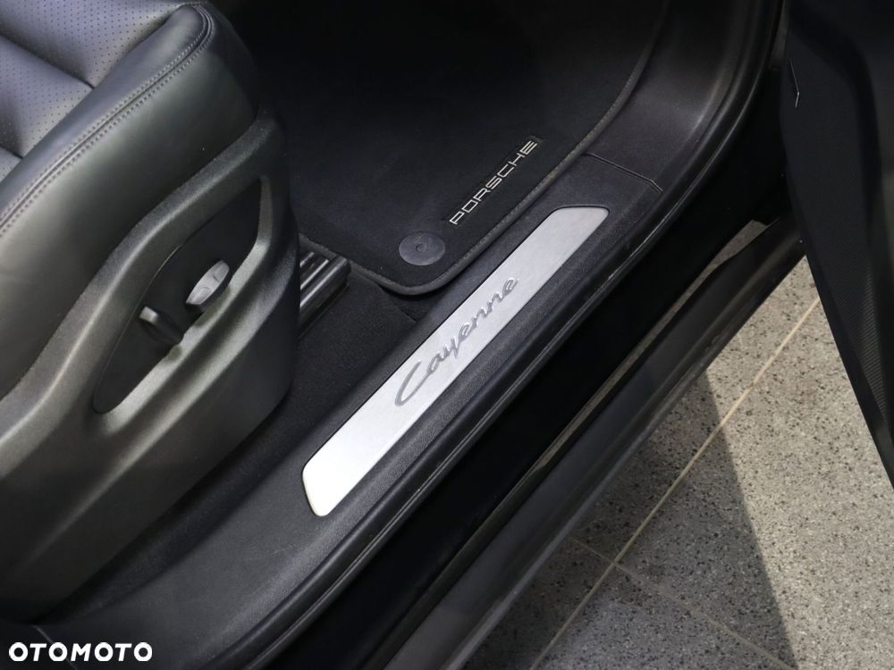 Porsche Cayenne E-Hybrid PHEV - 33