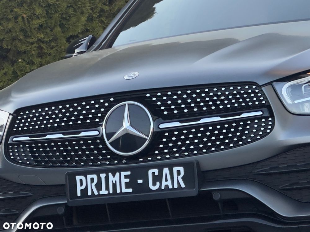 Mercedes-Benz GLC 220 d 4Matic 9G-TRONIC AMG Line - 11