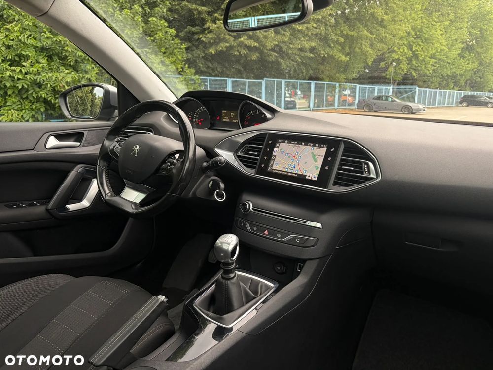 Peugeot 308 BlueHDi 120 Stop & Start Allure - 17