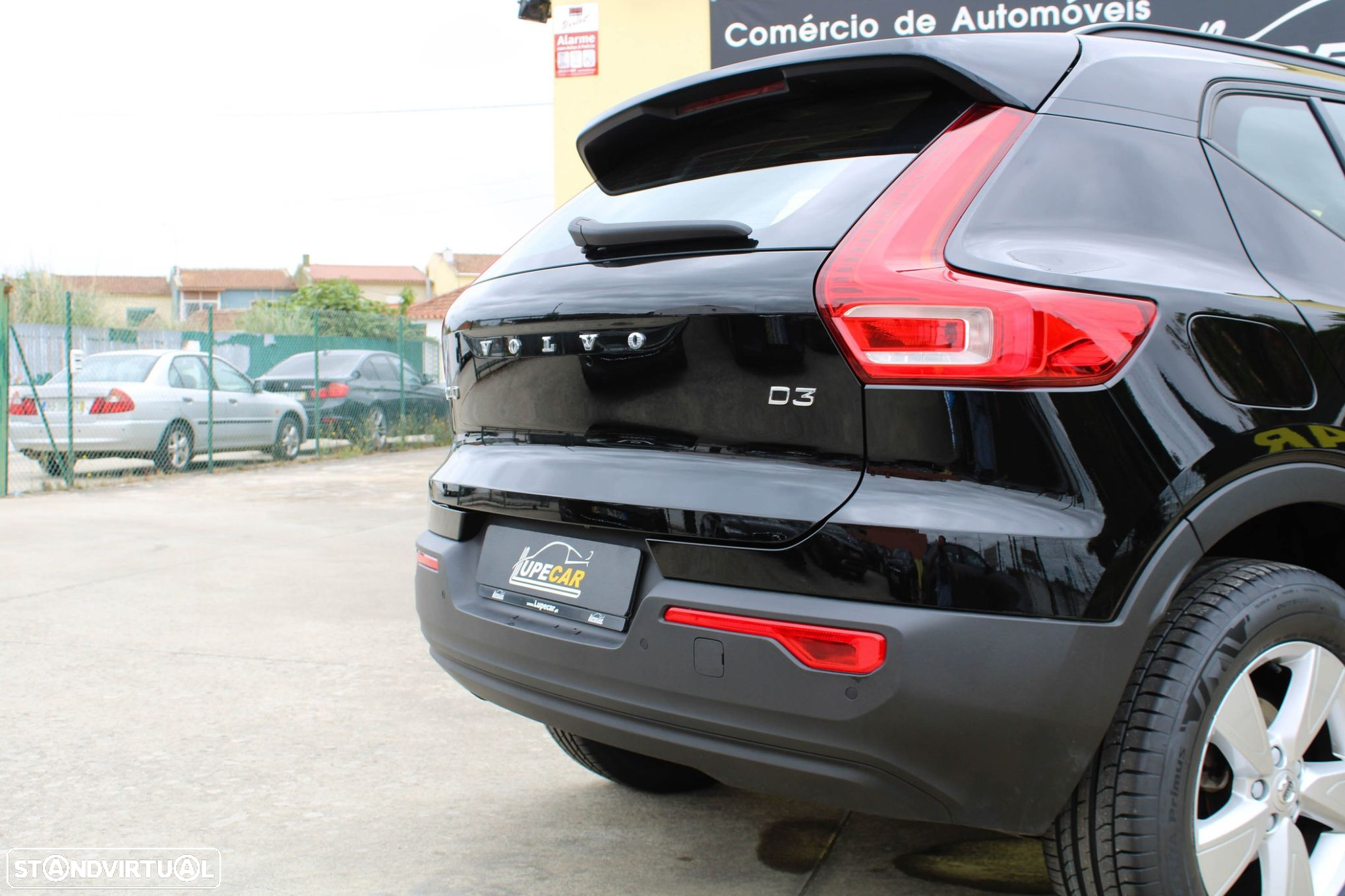 Volvo XC 40 2.0 D3 Momentum Core - 21