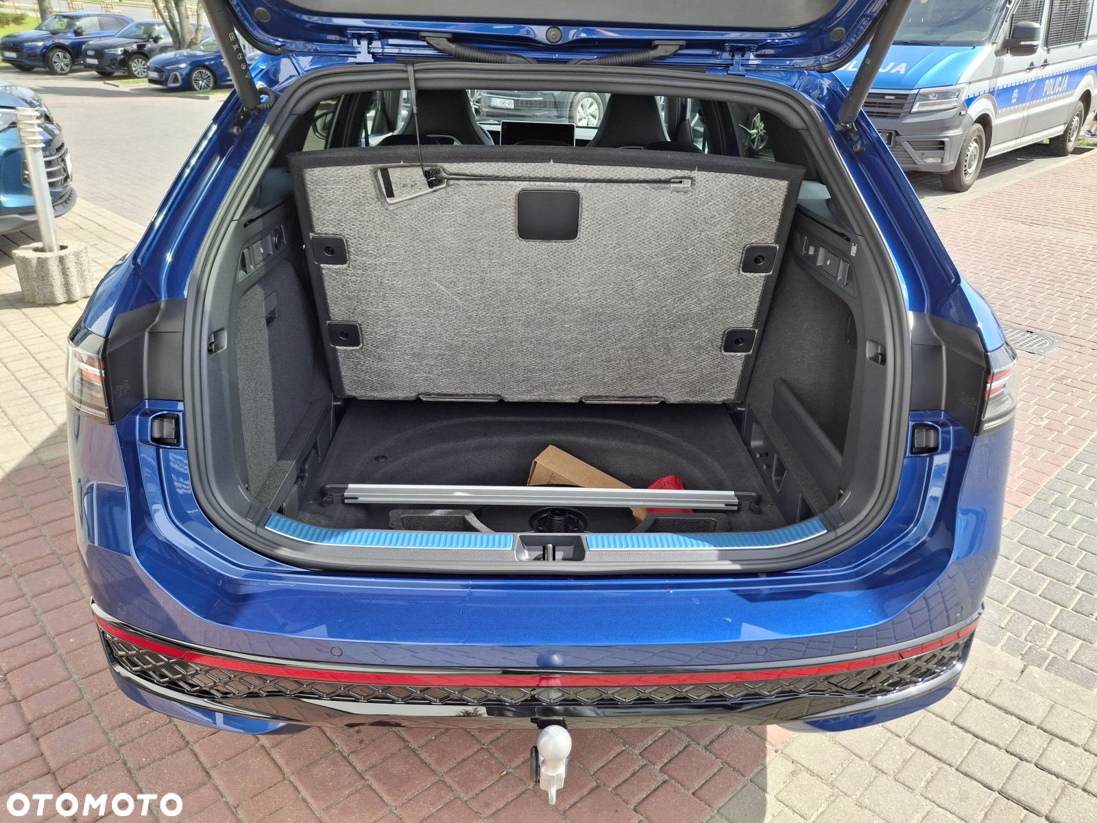 Volkswagen Passat 2.0 TDI SCR 4Mot R-Line DSG - 12