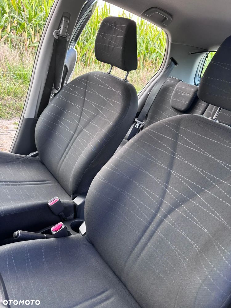 Toyota Yaris 1.3 VVT-i Sol - 9