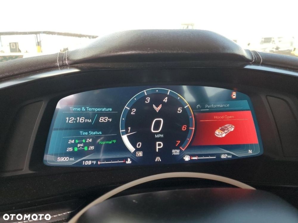 Chevrolet Corvette - 10