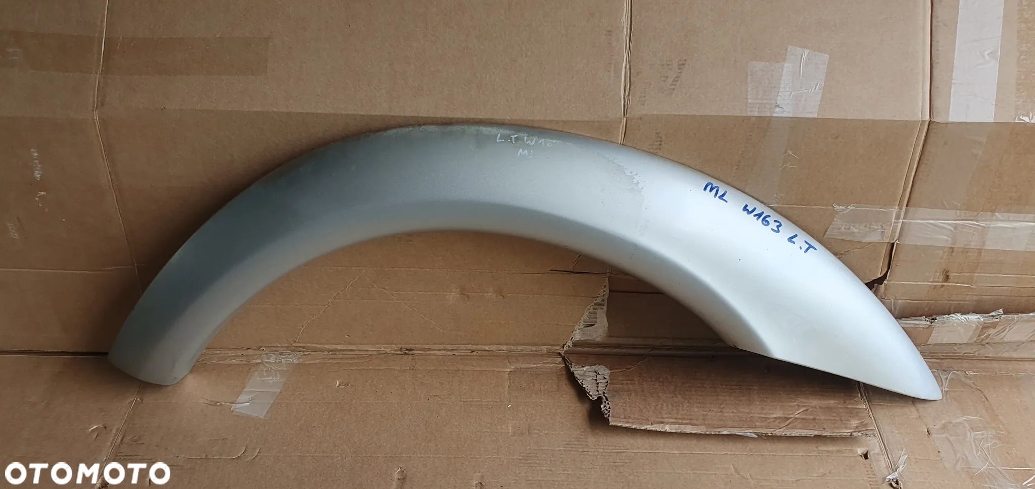 Listwa ozdobna błotnika lewy tył tylna lewa AMG Mercedes ML W163 Lift A1636903340 - 1