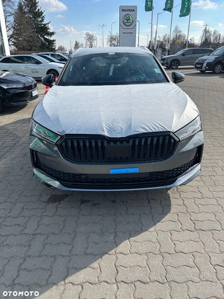 Skoda Superb 2.0 TDI SCR 4x4 Sportline DSG - 6