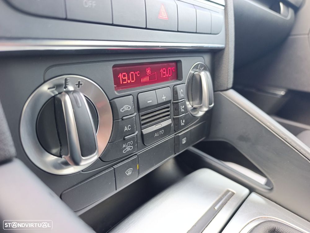 Audi A3 Sportback 1.6 TDI S-line - 30