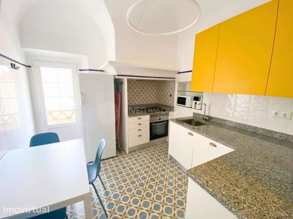 Centro Histórico de Évora - Moradia T6 Duplex Remodelada com Terraço - Grande imagem: 2/35