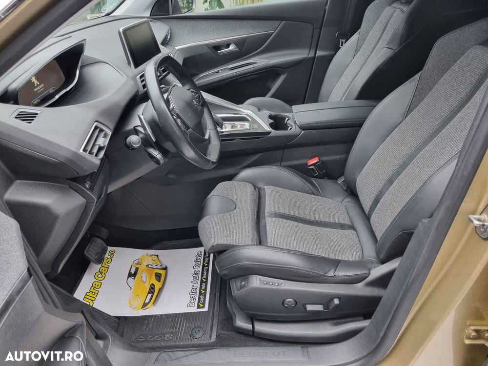 Peugeot 5008 - 12