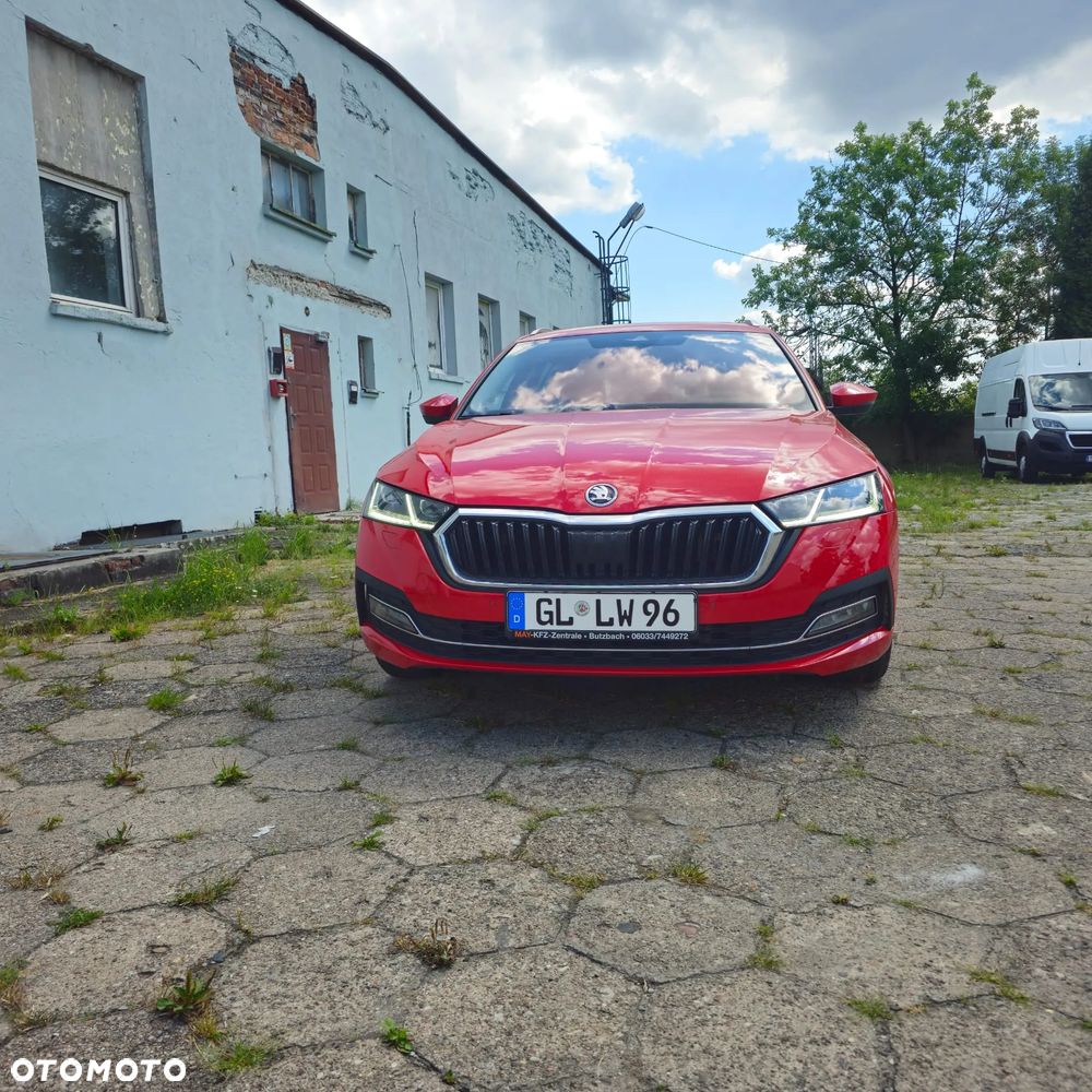 Skoda Octavia 2.0 TDI DSG Exclusive Plus - 4