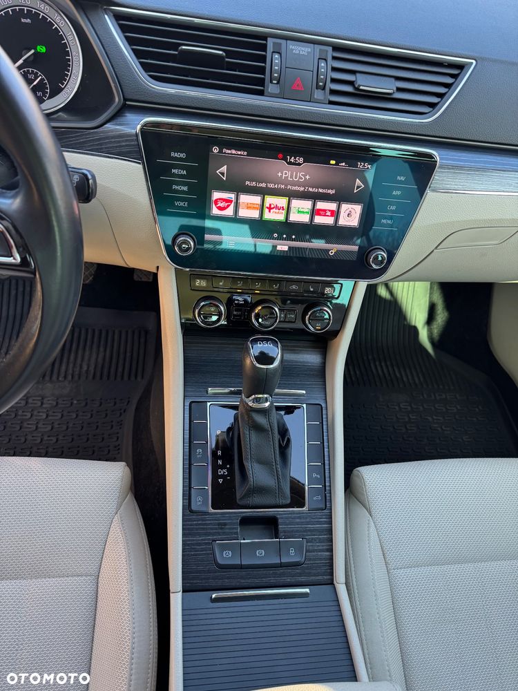 Skoda Superb 2.0 TDI Style DSG - 17