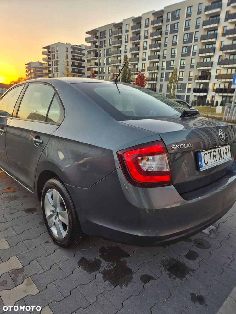 Skoda RAPID 1.6 TDI DPF Ambition - 8