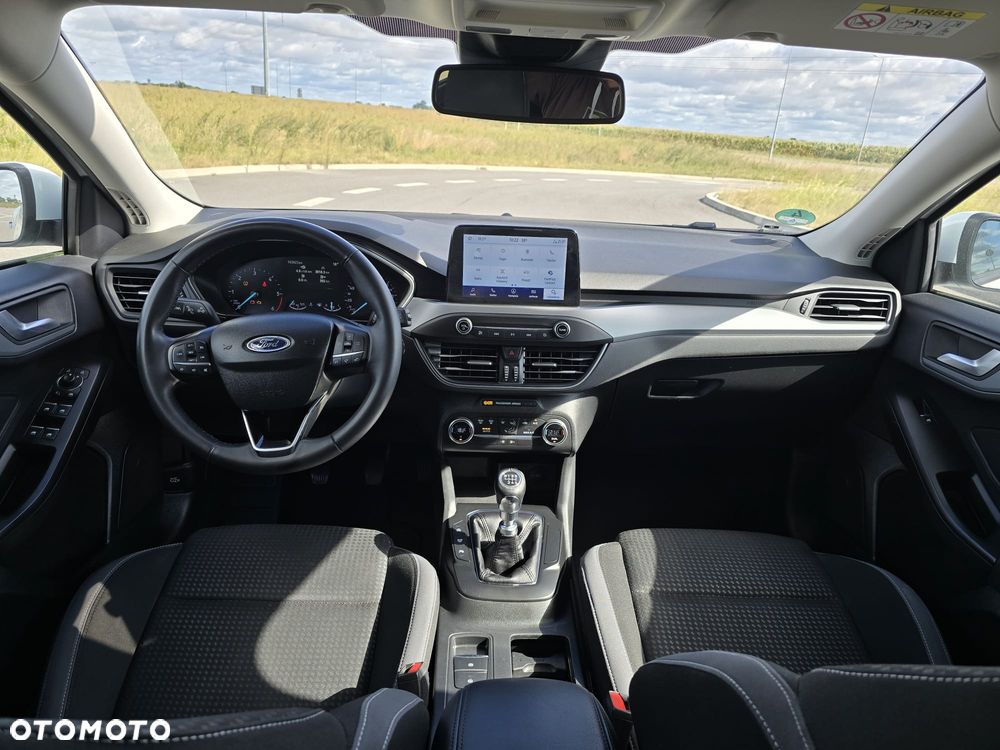 Ford Focus 1.5 EcoBlue STart-Stopp-System TITANIUM - 9
