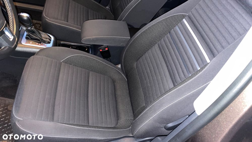 Volkswagen Tiguan 2.0 TDI DPF 4Motion BlueMotion Technology DSG Cup Sport & Style - 6