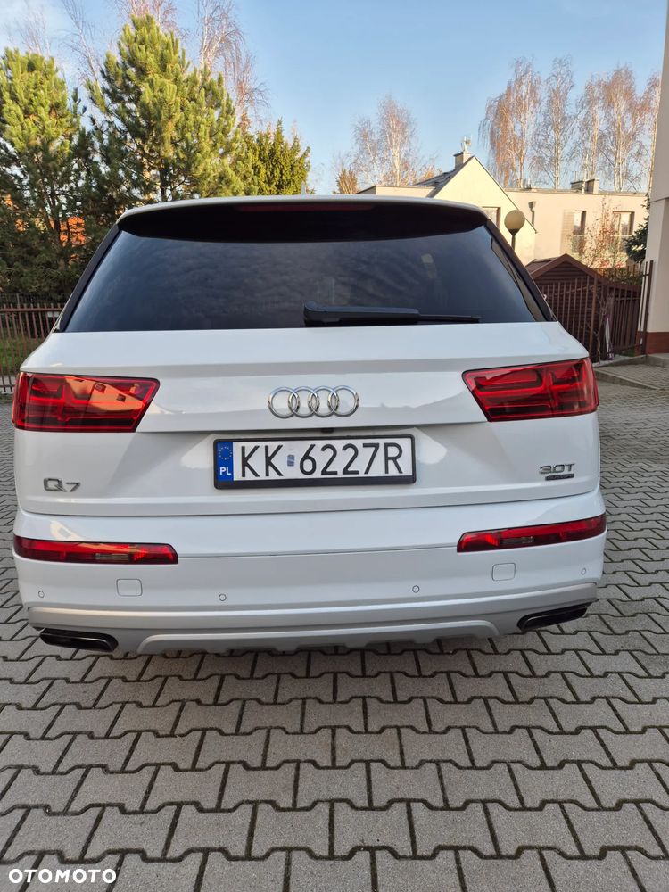 Audi Q7 - 4