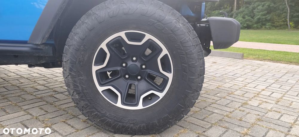 Jeep Wrangler - 35
