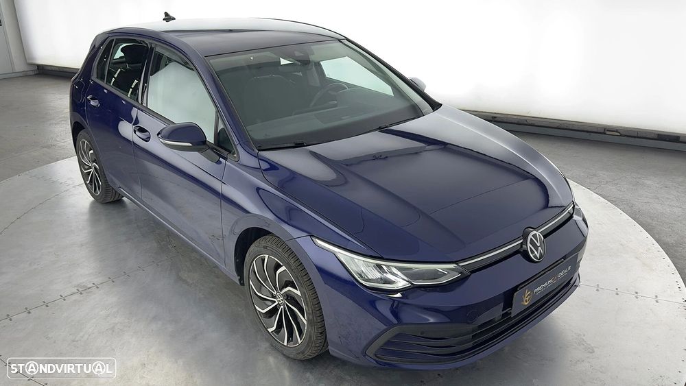 VW Golf 1.0 eTSI Life DSG - 17