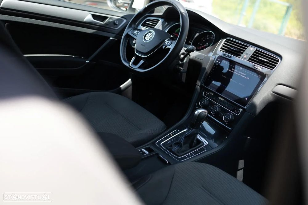 VW e-Golf Standard - 15