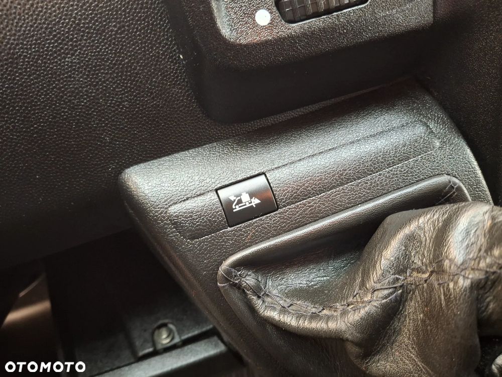 Fiat Ducato LIFT 2015r Automatyczna Skrzynia Biegów Brygadówka Doka Dubel Kabina Światła LED Hak Służba Autostradowa Służba Drogowa - 16