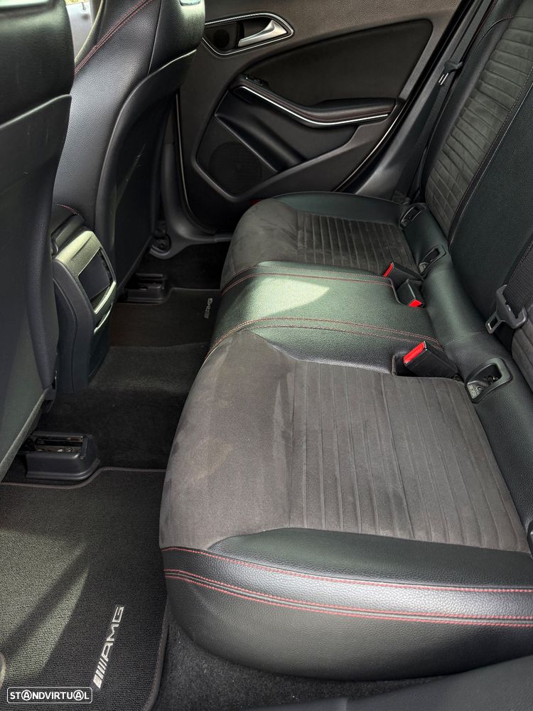 Mercedes-Benz CLA 180 - 12