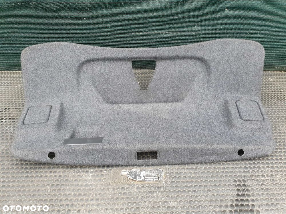 Boczek Oslona Bagaznika Tapicerka Klapy Klapa AUDI A4 B7 Sedan - 2
