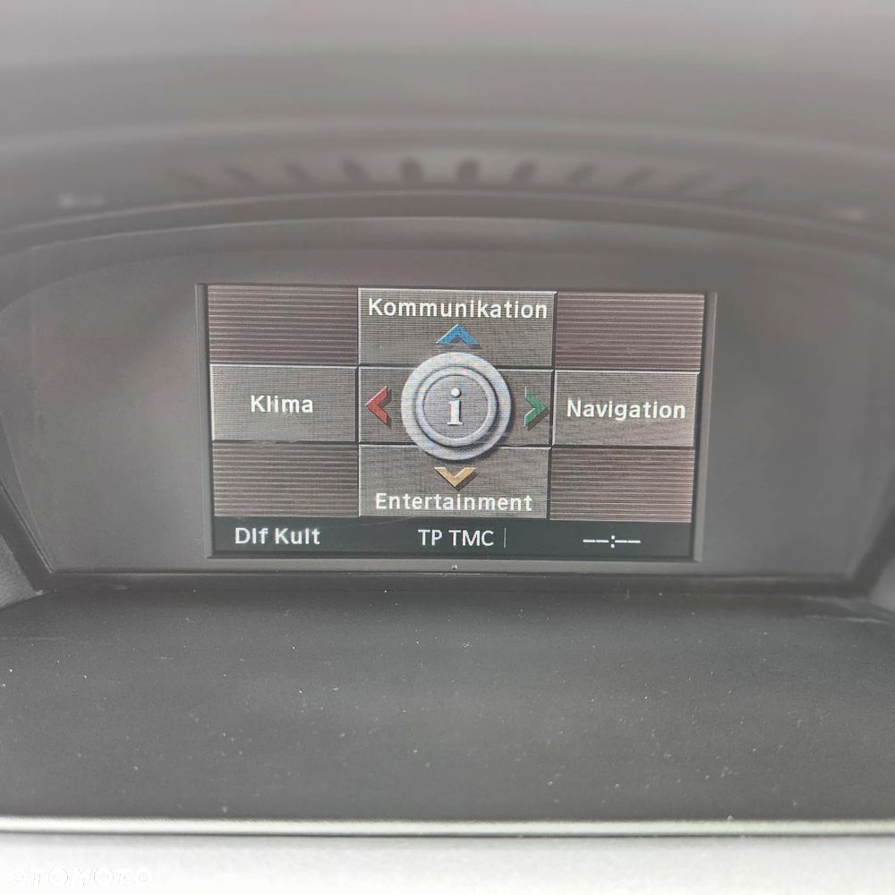 BMW Seria 5 523i Edition Lifestyle - 26