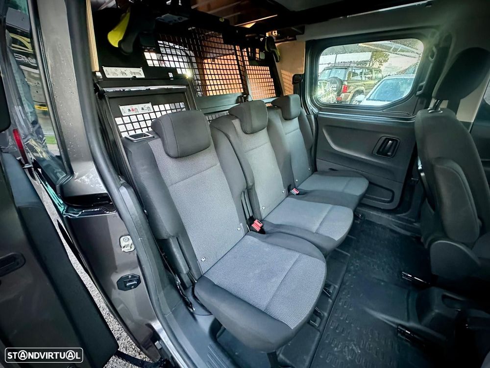 Toyota Proace City 1.5D L2 Exclusive - 15