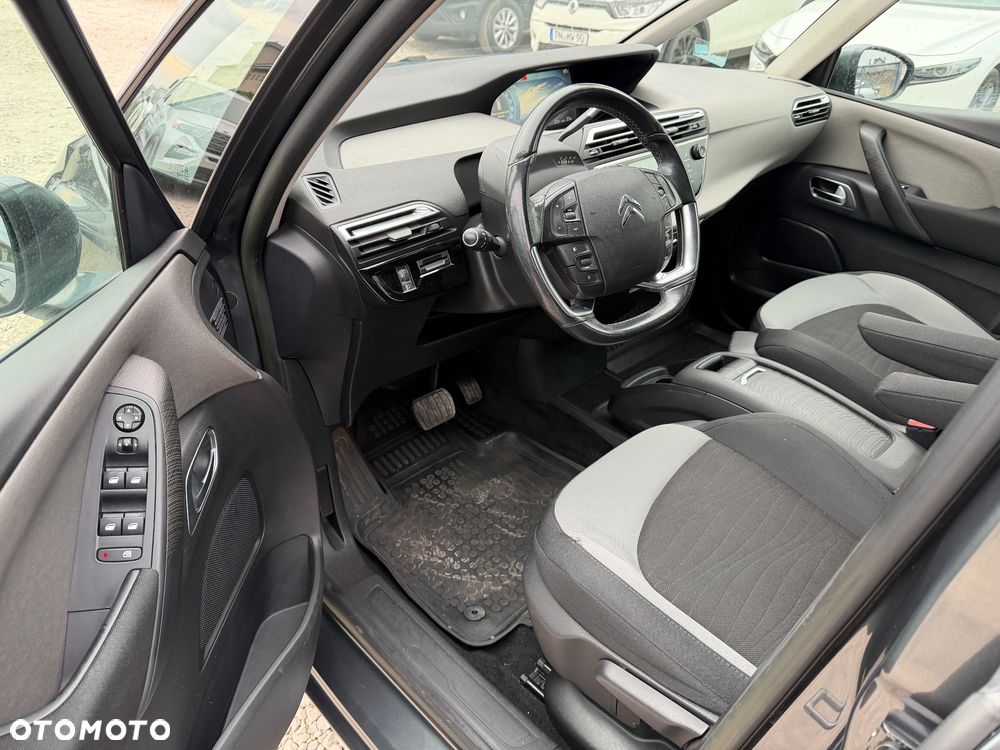 Citroën C4 Grand Picasso - 23