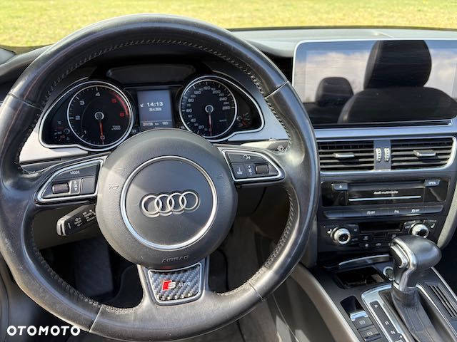 Audi A5 Cabrio - 10