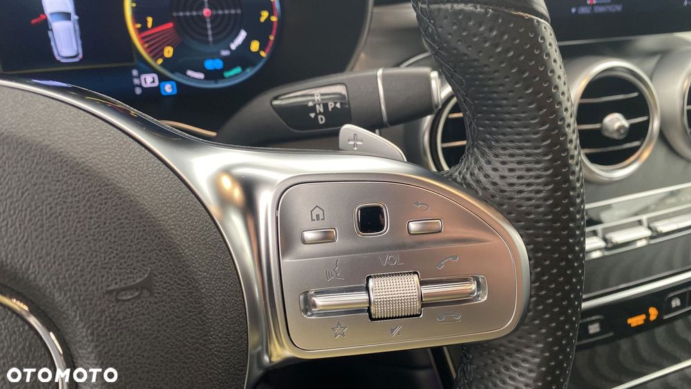 Mercedes-Benz GLC 300 4-Matic - 21