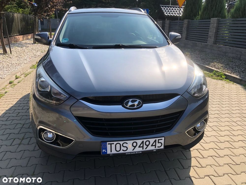 Hyundai ix35 1.6 2WD Fifa World Cup Edition - 4
