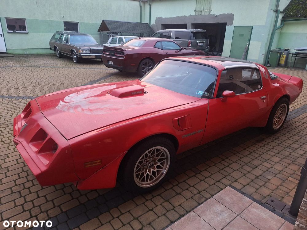 Pontiac Firebird - 12