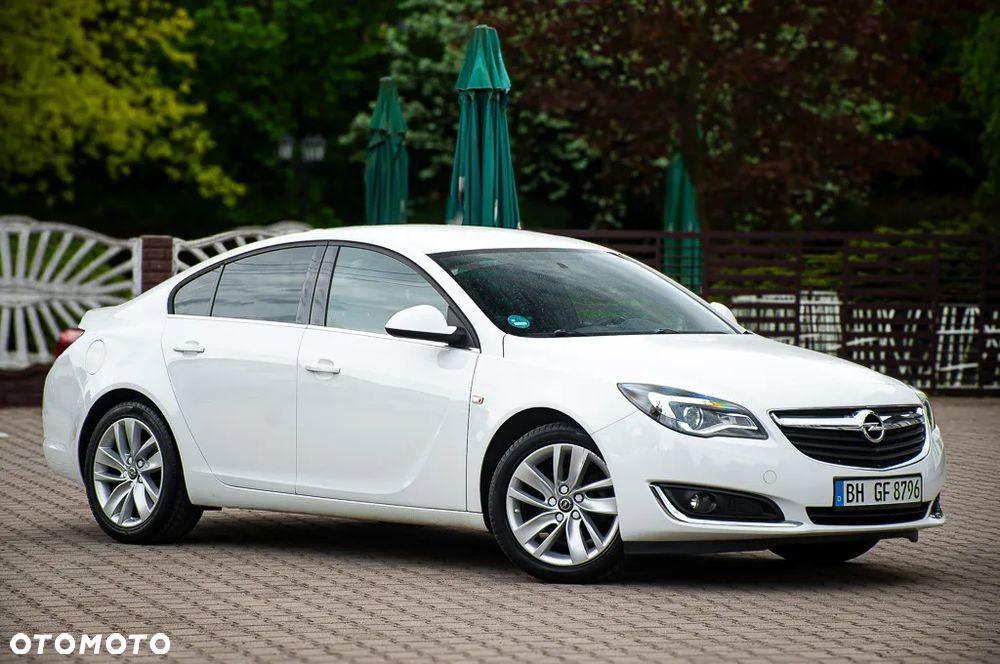 Opel Insignia 1.4 T Cosmo S&S - 13