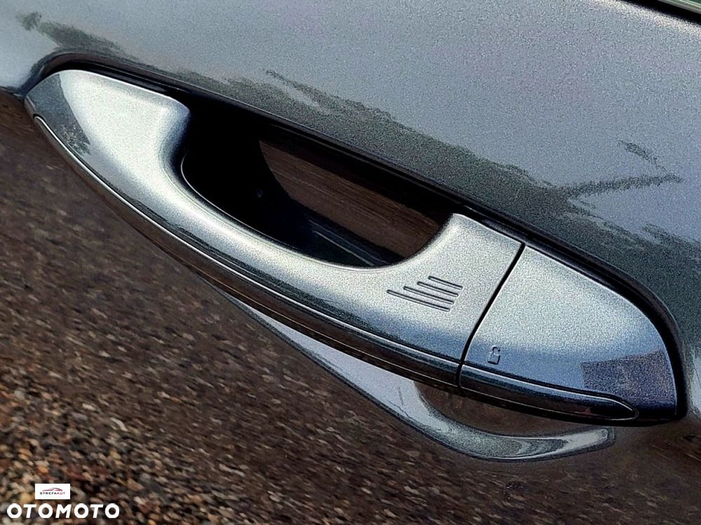 Ford Mondeo - 25