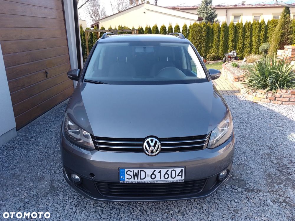 Volkswagen Touran - 2