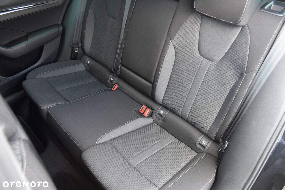 Skoda Octavia 2.0 TDI Style DSG - 31
