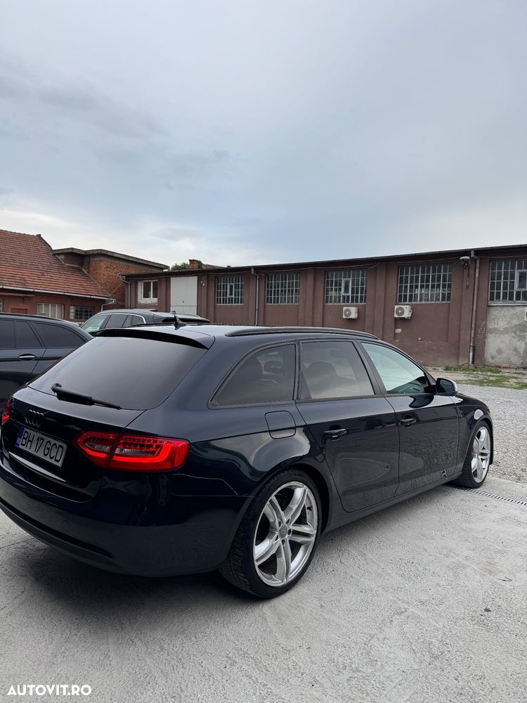 Audi A4 Limuzina 2.0 TDI - 6