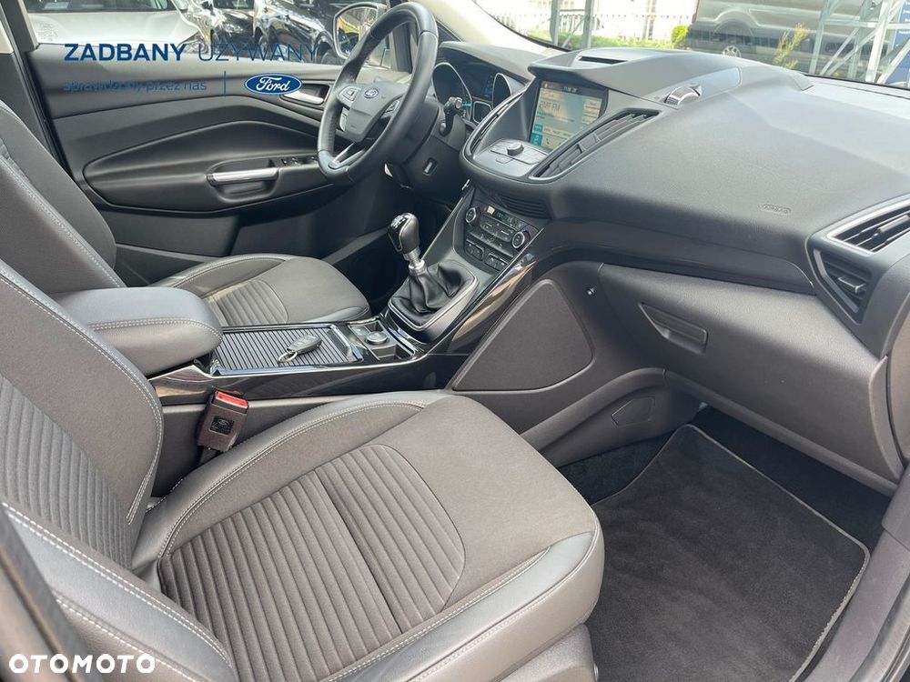 Ford Kuga 2.0 TDCi AWD Titanium - 26