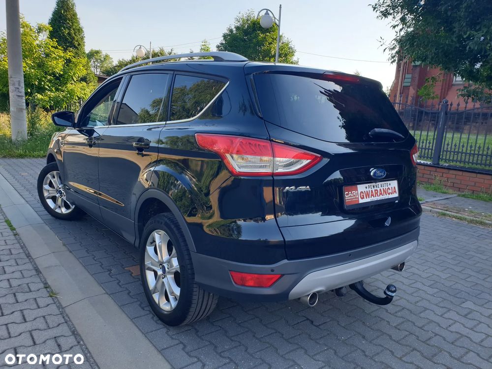 Ford Kuga 2.0 TDCi 4x4 Titanium - 4