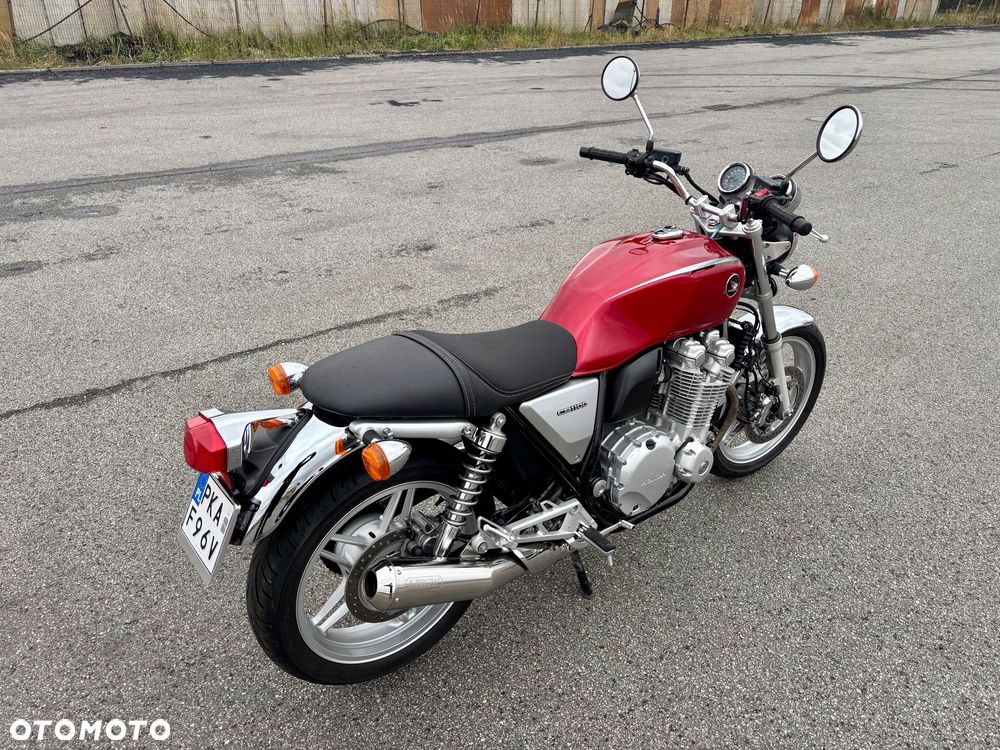 Honda CB - 7