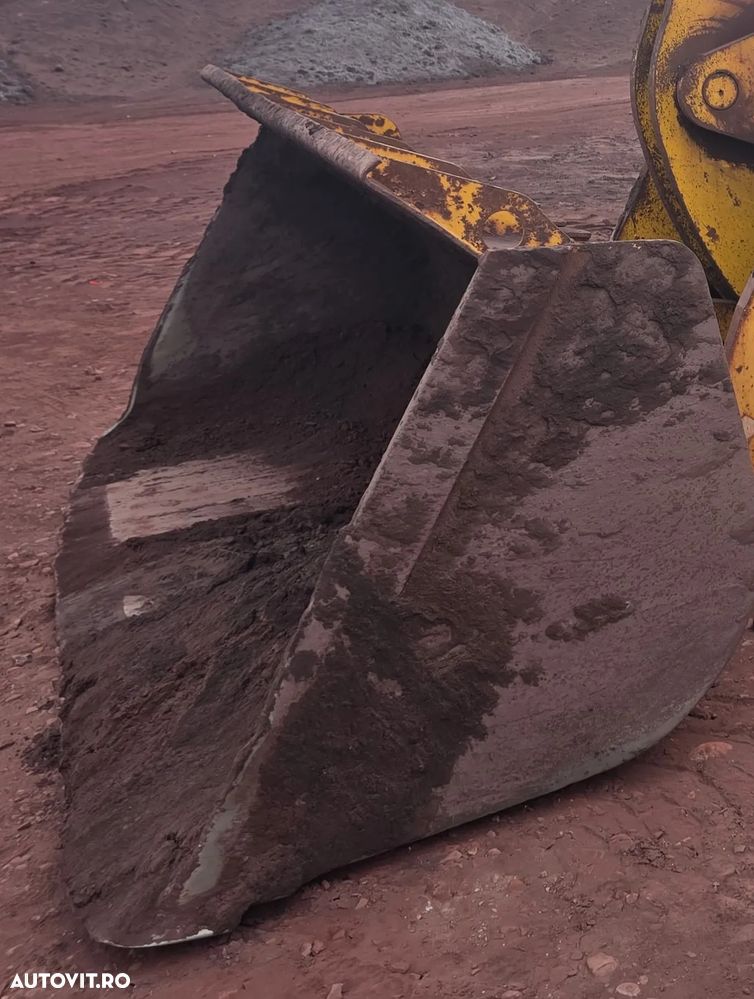 Altul Cupa Incarcator frontal 2.5mc - 3