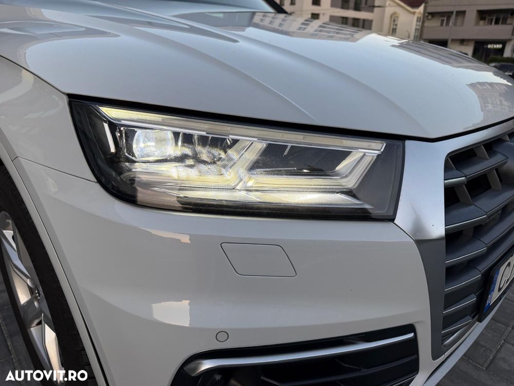 Audi Q5 40 TDI quattro S tronic - 13
