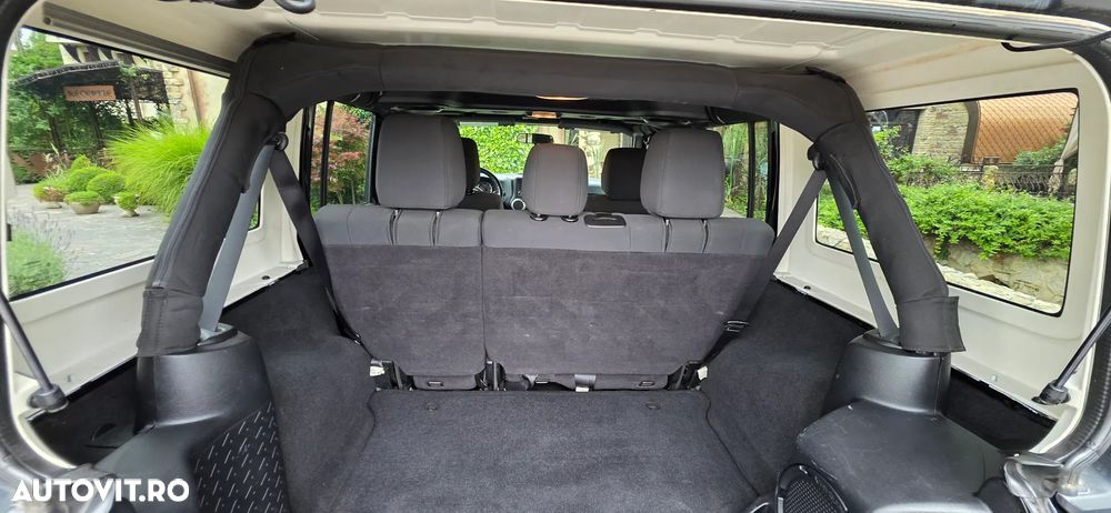 Jeep Wrangler Unlimited Hard-Top 2.8 CRD Automatik Rubicon - 20