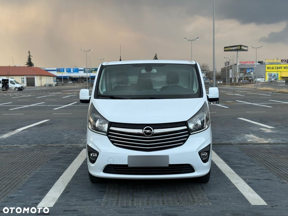Opel Vivaro - 2