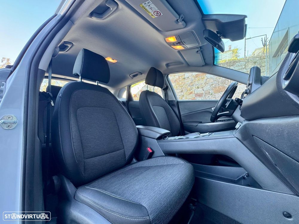 Hyundai Kauai 64 kWh Premium+LED - 11