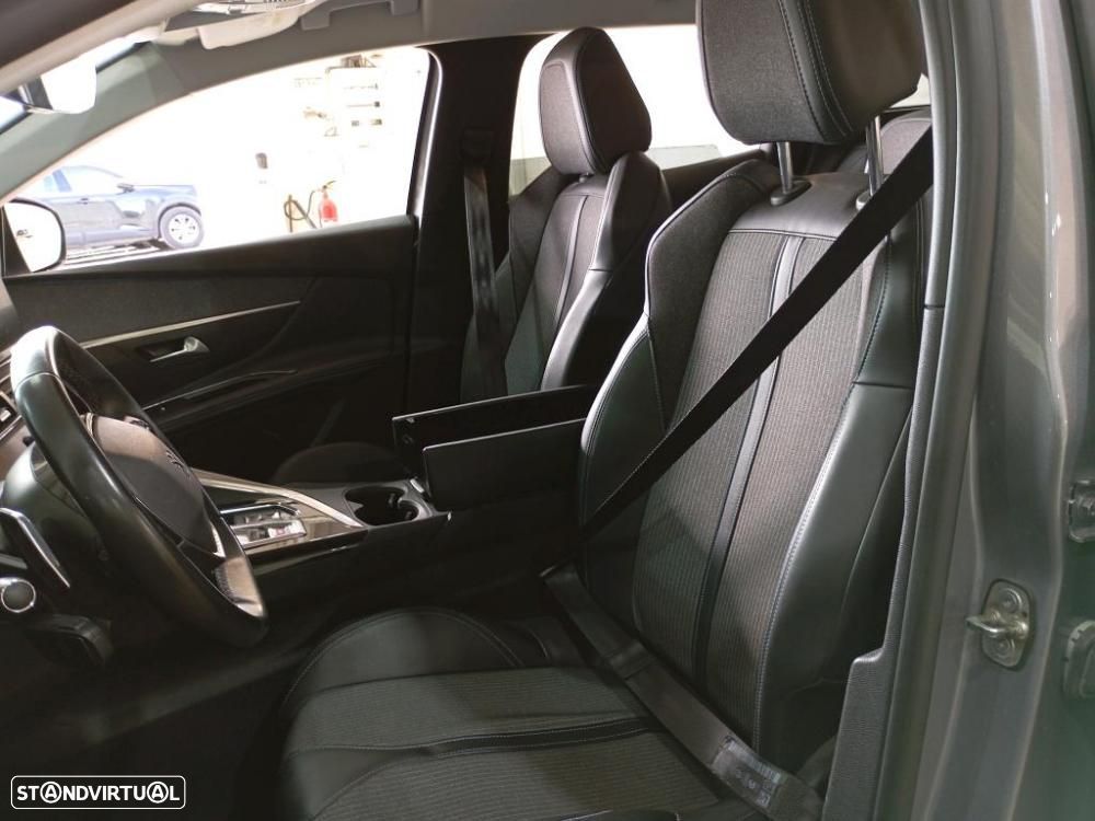 Peugeot 3008 - 6