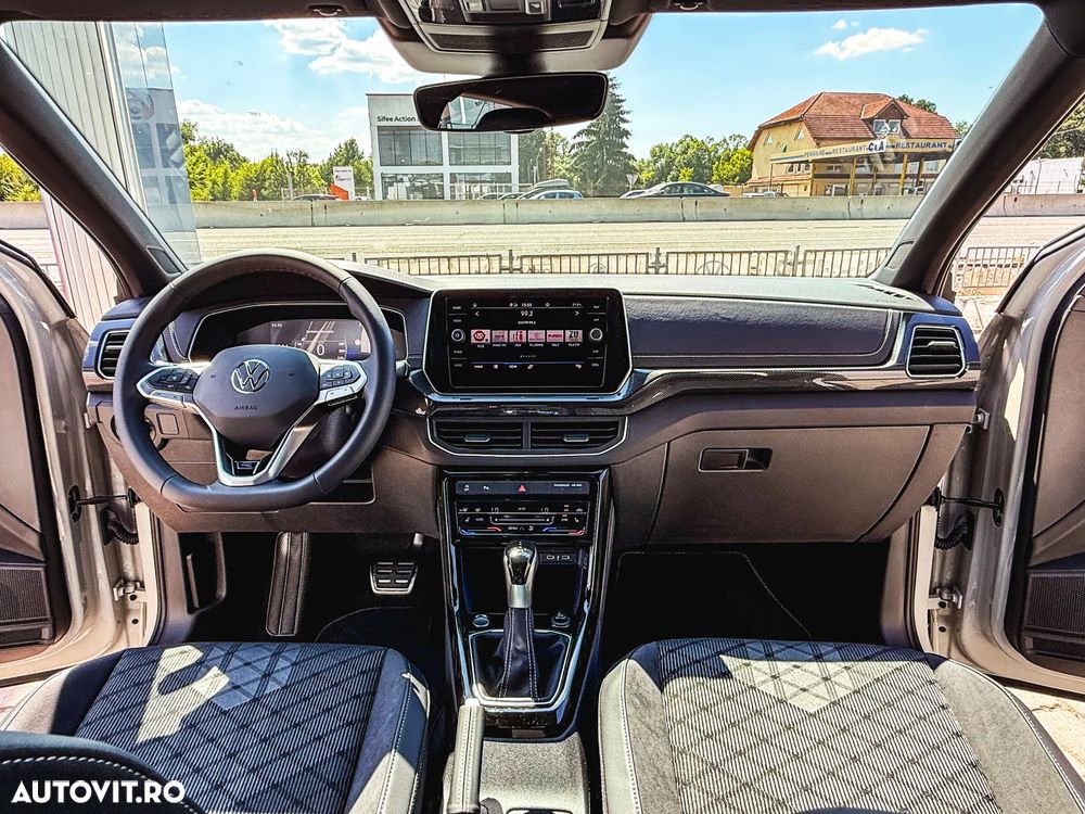 Volkswagen T-Cross 1.5 TSI DSG R-Line - 11