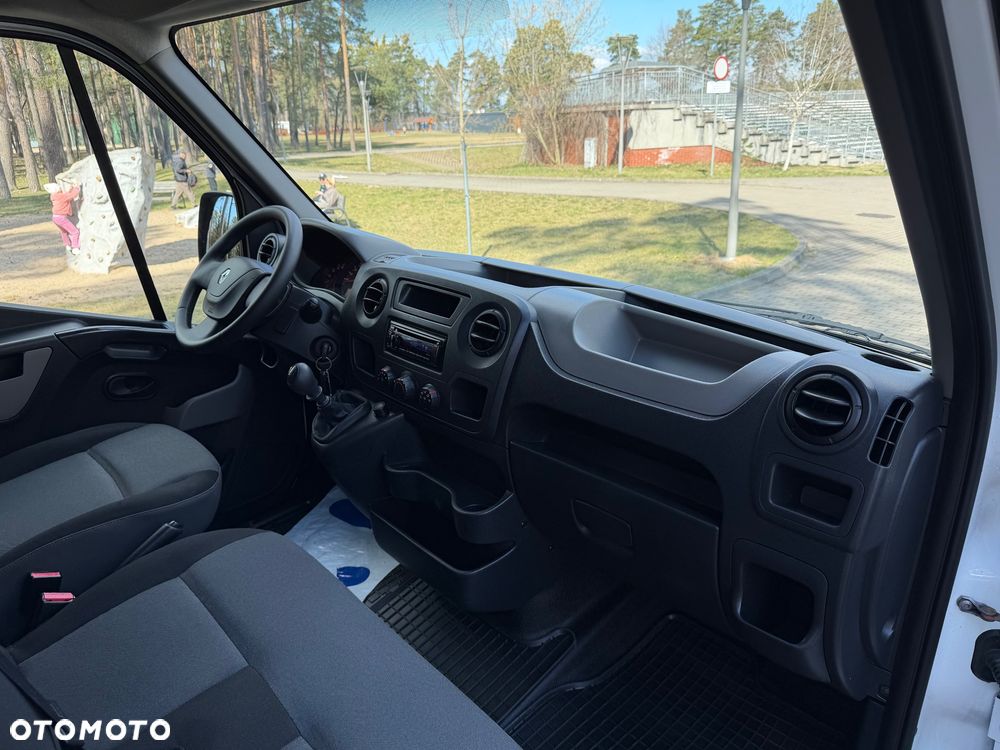 Renault Master - 17