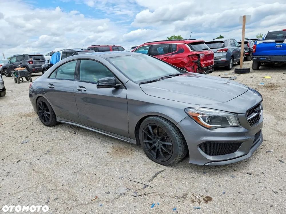 Mercedes-Benz CLA 250 4Matic 7G-DCT AMG Line - 1