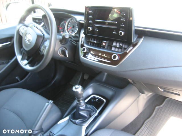 Toyota Corolla 1.6 Active - 12