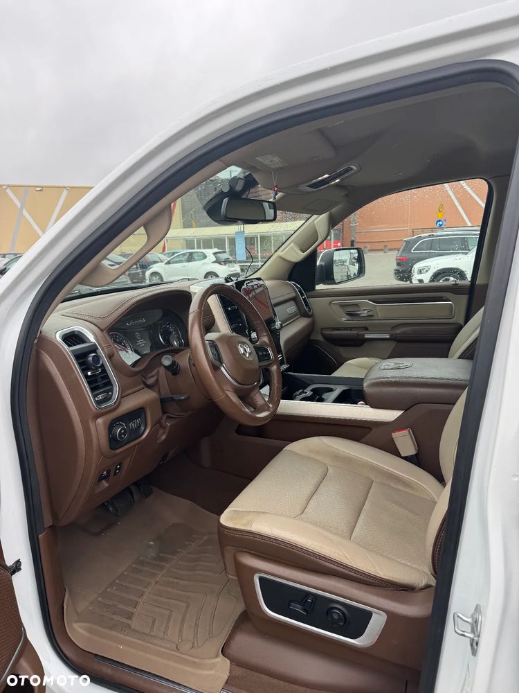 Dodge RAM 1500 5.7 4x4 - 7